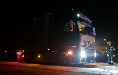 LKW Bergung Eis Ruden