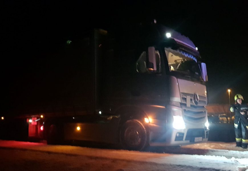 LKW Bergung Eis Ruden