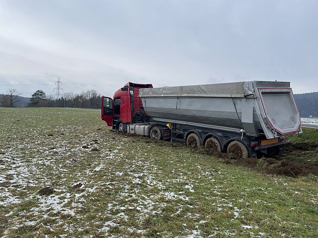 LKW Unfall B80 Untermitterdorf