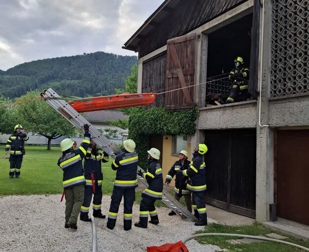 Allgemeine Übung bei der Mostschenke Kaschnig